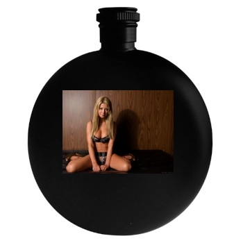 Tara Reid Round Flask