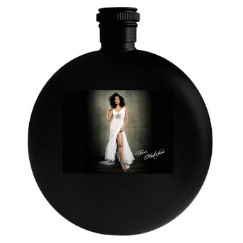 Teri Hatcher Round Flask