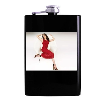 Teri Hatcher Hip Flask