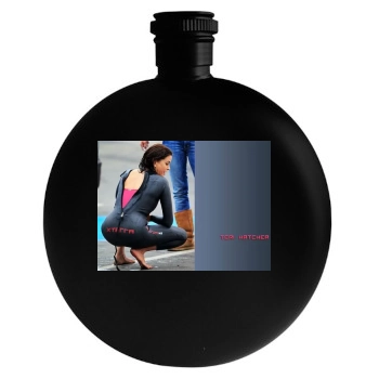 Teri Hatcher Round Flask