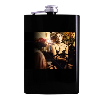 Teri Hatcher Hip Flask