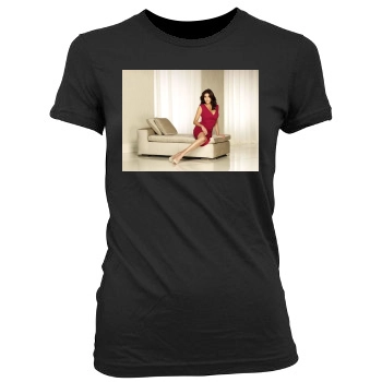 Teri Hatcher Women's Junior Cut Crewneck T-Shirt