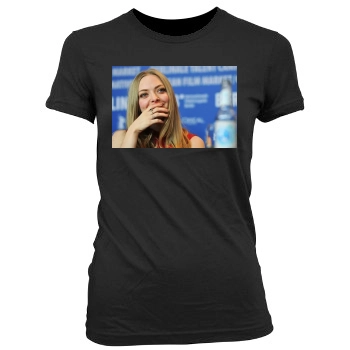 Amanda Seyfried Women's Junior Cut Crewneck T-Shirt