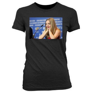 Amanda Seyfried Women's Junior Cut Crewneck T-Shirt