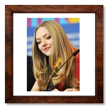 Amanda Seyfried 12x12