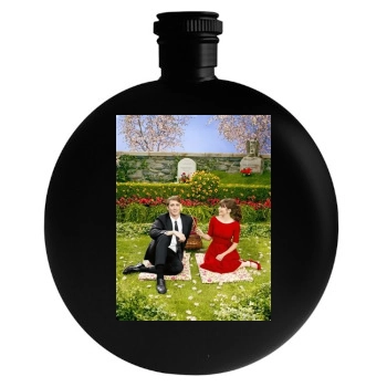 Anna Friel Round Flask