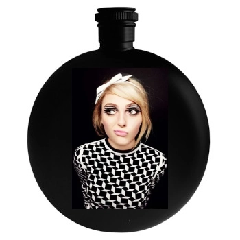 AnnaSophia Robb Round Flask