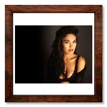 Tia Carrere 12x12