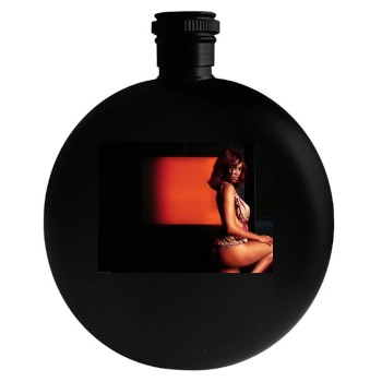 Tyra Banks Round Flask