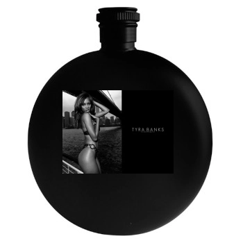 Tyra Banks Round Flask