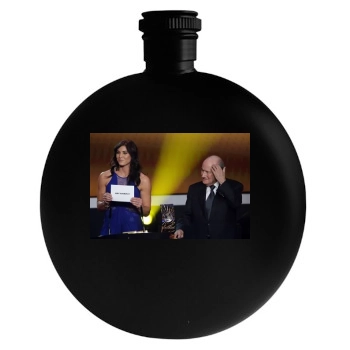 Hope Solo Round Flask