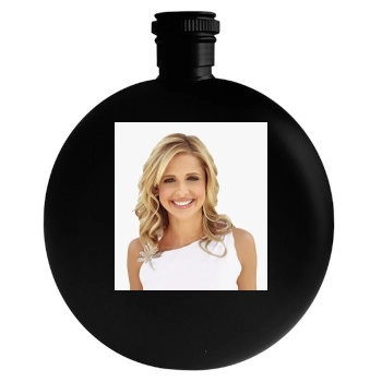 Sarah Michelle Gellar Round Flask