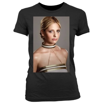 Sarah Michelle Gellar Women's Junior Cut Crewneck T-Shirt