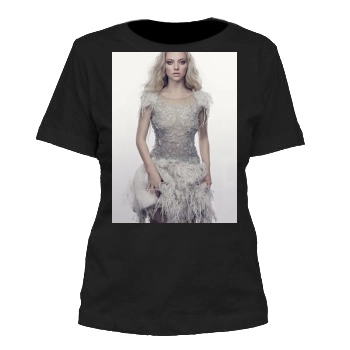 Amanda Seyfried Women's Cut T-Shirt