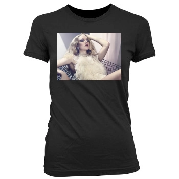 Amanda Seyfried Women's Junior Cut Crewneck T-Shirt