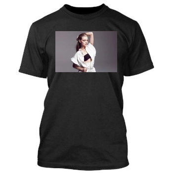 Amanda Seyfried Men's TShirt