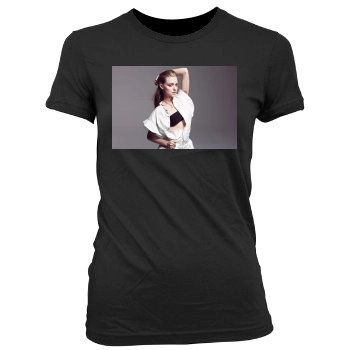 Amanda Seyfried Women's Junior Cut Crewneck T-Shirt