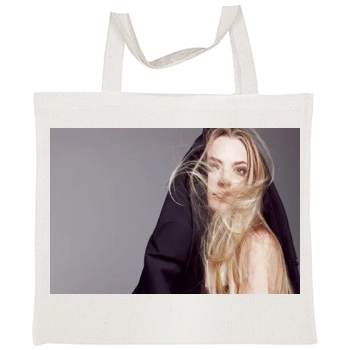 Amanda Seyfried Tote