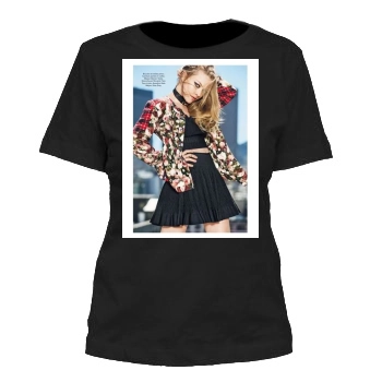 Amanda Seyfried Women's Cut T-Shirt