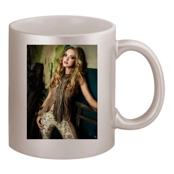 Amanda Seyfried 11oz Metallic Silver Mug