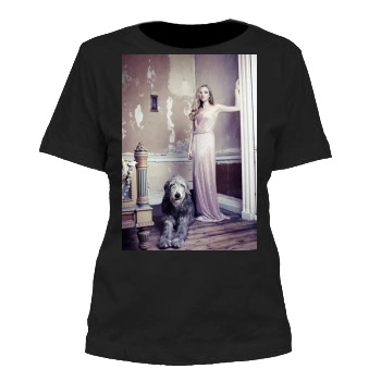 Amanda Seyfried Women's Cut T-Shirt