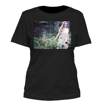 Amanda Seyfried Women's Cut T-Shirt