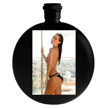 Amii Grove Round Flask