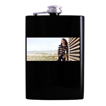 Ariadne Artiles Hip Flask