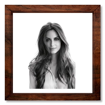 Ariadne Artiles 12x12