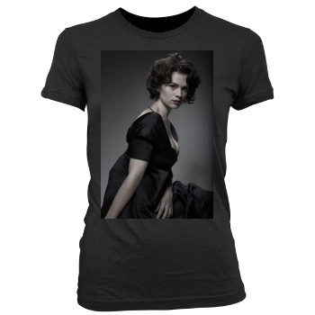 Hayley Atwell Women's Junior Cut Crewneck T-Shirt