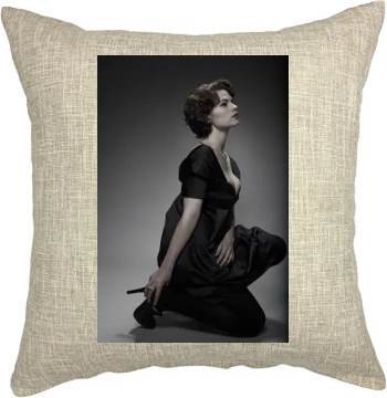 Hayley Atwell Pillow