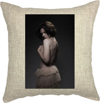 Hayley Atwell Pillow