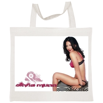 Olivia Munn Tote