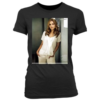 Abbie Cornish Women's Junior Cut Crewneck T-Shirt