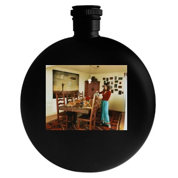 Salma Hayek Round Flask