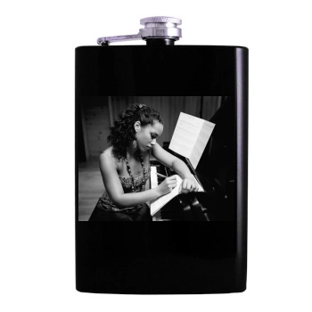 Alicia Keys Hip Flask