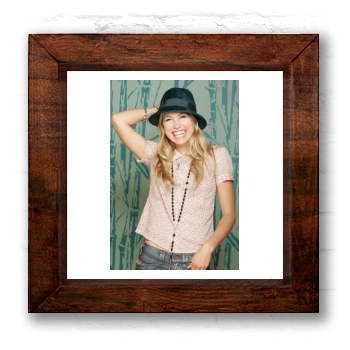 Sarah Carter 6x6