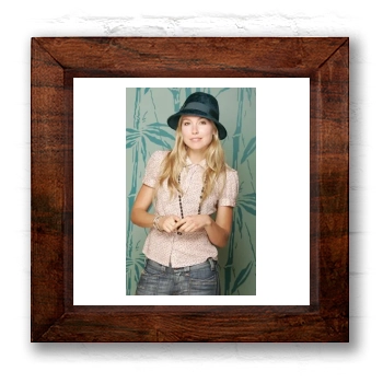 Sarah Carter 6x6