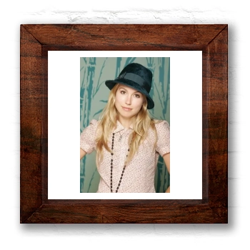 Sarah Carter 6x6