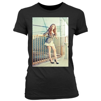 Sarah Hyland Women's Junior Cut Crewneck T-Shirt