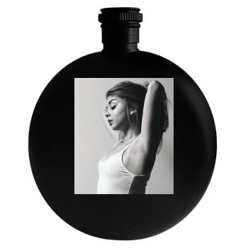 Sarah Hyland Round Flask