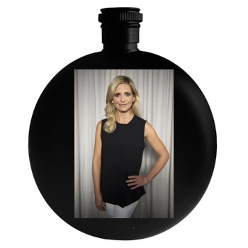 Sarah Michelle Gellar Round Flask