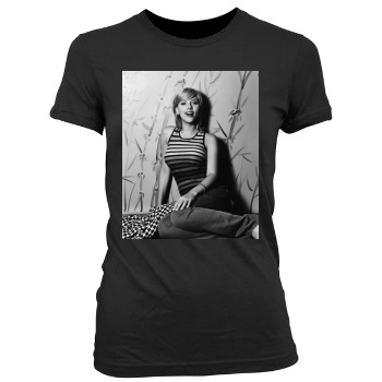 Scarlett Johansson Women's Junior Cut Crewneck T-Shirt