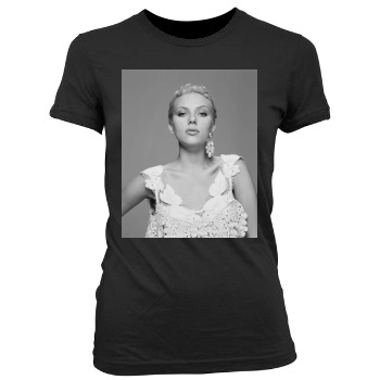 Scarlett Johansson Women's Junior Cut Crewneck T-Shirt