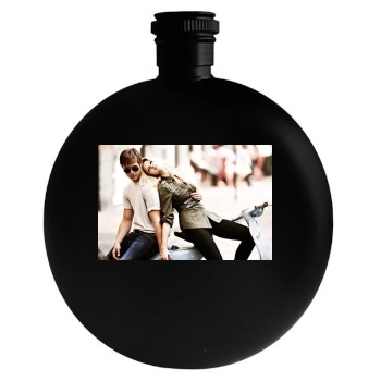 Shane van der Westhuizen Round Flask