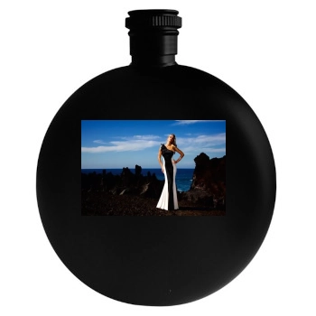 Shane van der Westhuizen Round Flask