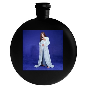 Shannen Doherty Round Flask