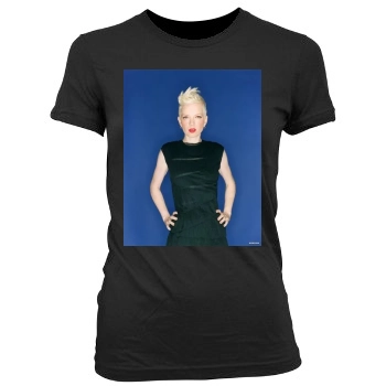 Shirley Manson Women's Junior Cut Crewneck T-Shirt