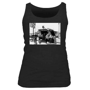 Sigourney Weaver Women's Tank Top