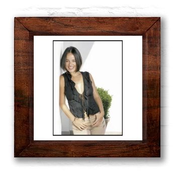 Alizee 6x6